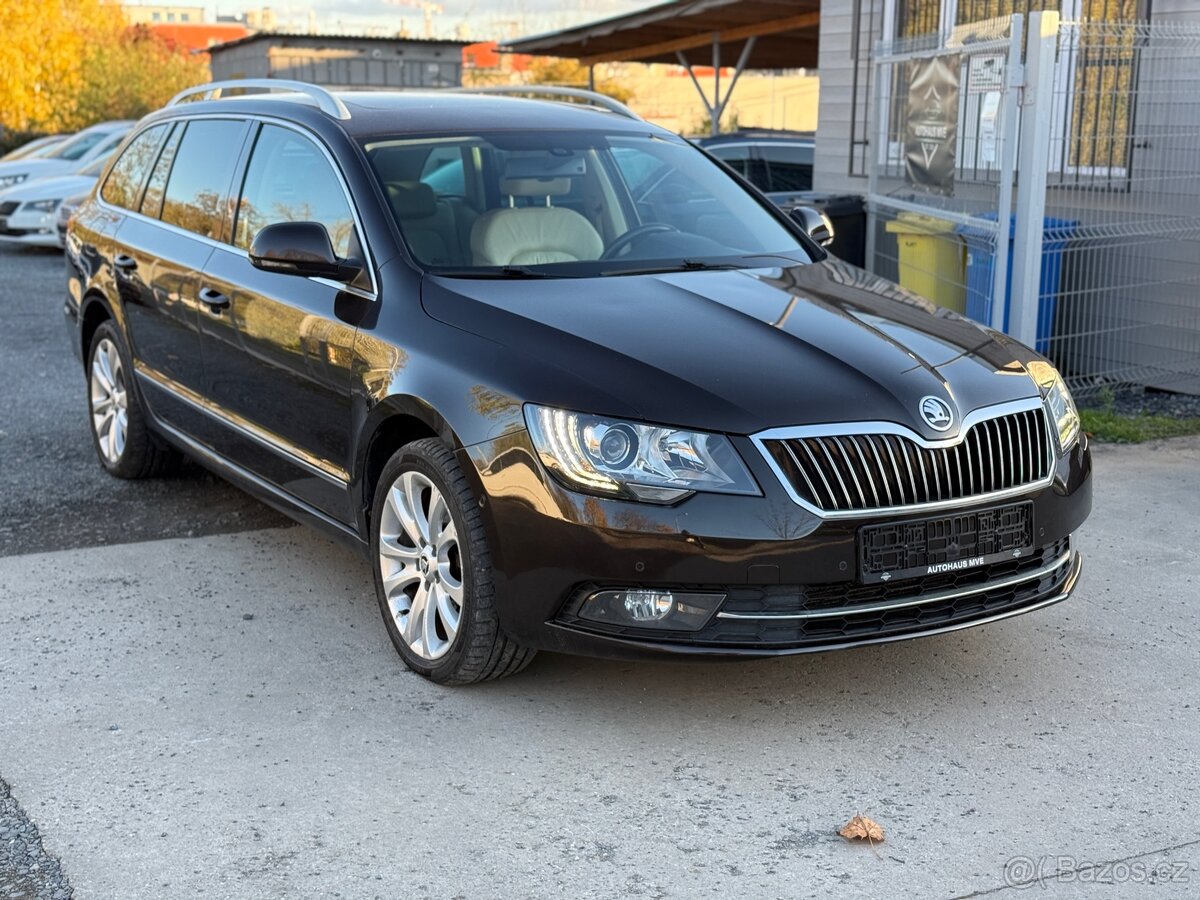 Škoda Superb 2.0 TDI Elegance 4x4 - 3