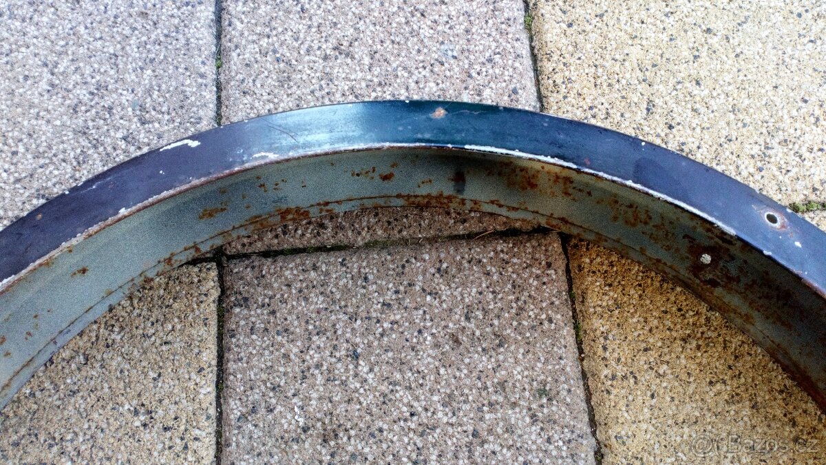 Zadní blatník Babetta 207 - 3