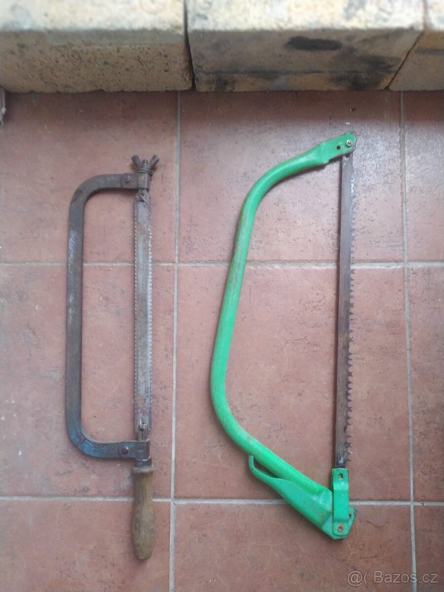 Nářadí žebřik kolečka atd - 3