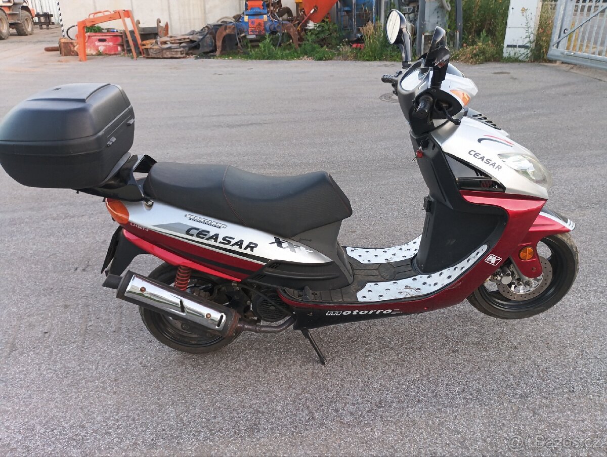 Skutr Longjia 150 - 3