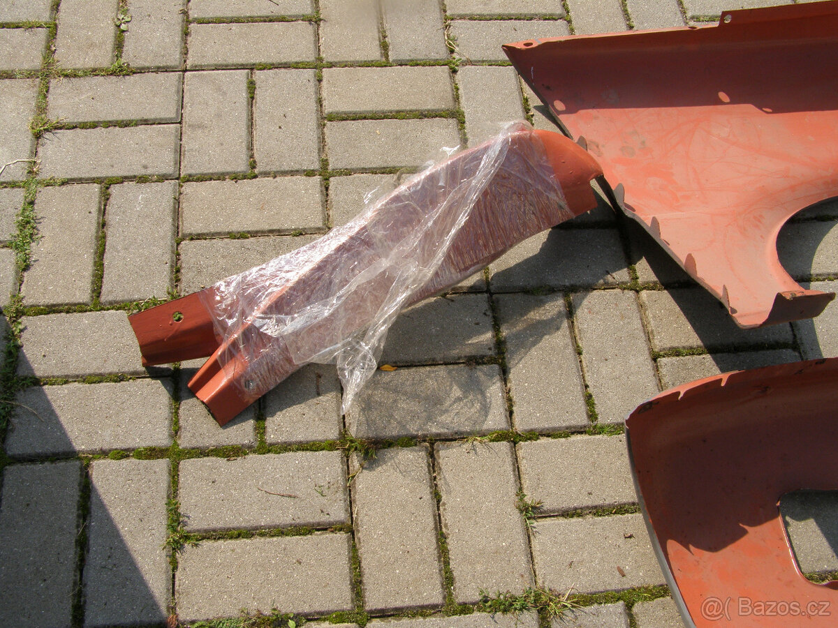 Přední blatníky Škoda 100 - 3