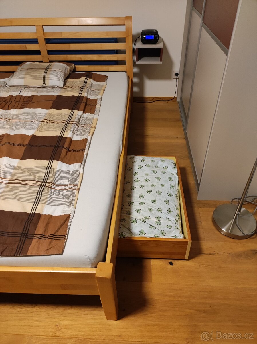 Prodám postel z bukového masivu - 3