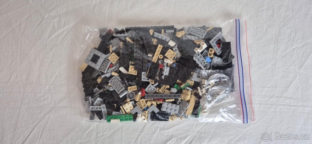 LEGO Architecture 21044 Paříž - 3