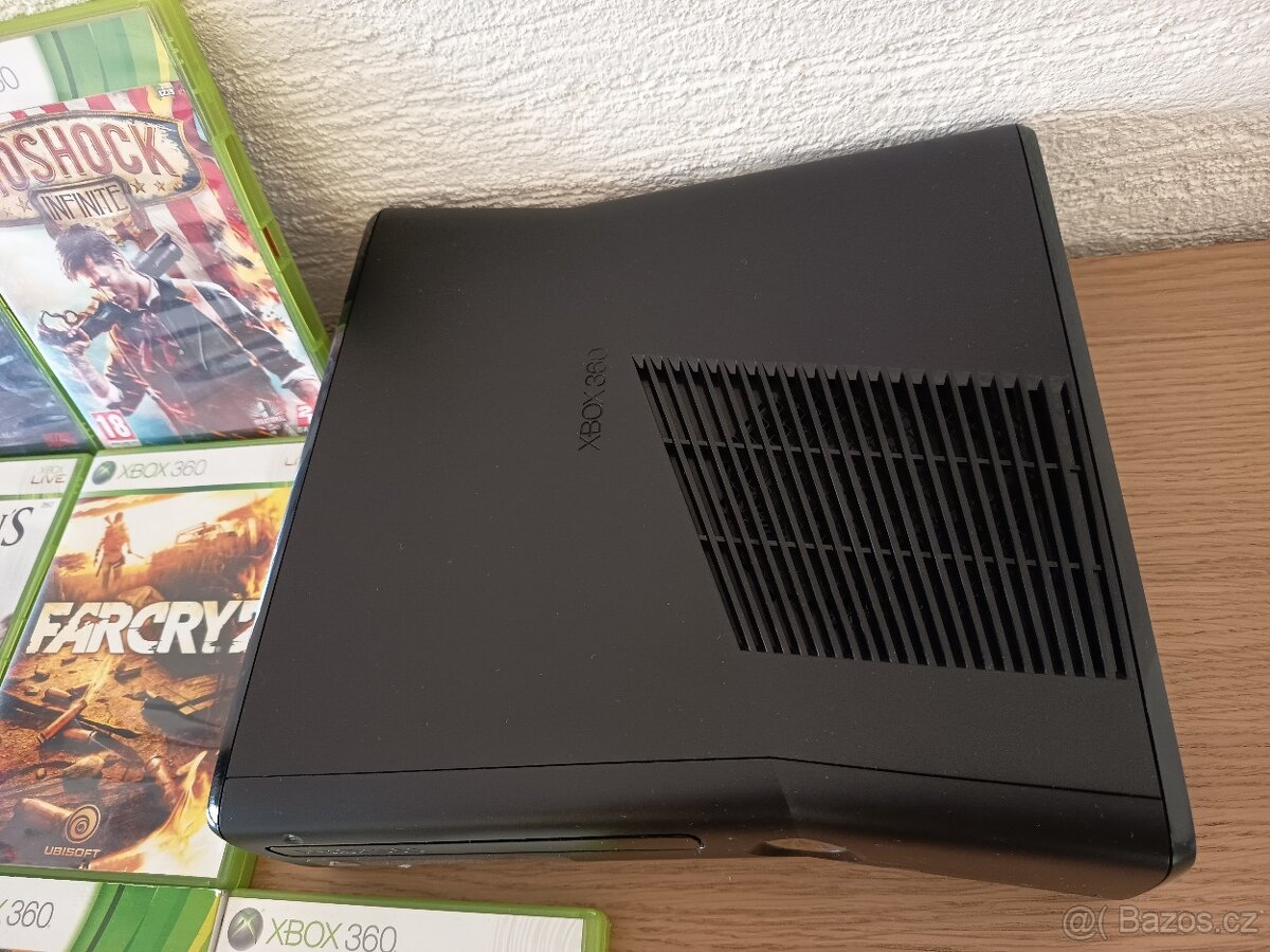 Xbox 360 + 10 Her - Top stav - 3
