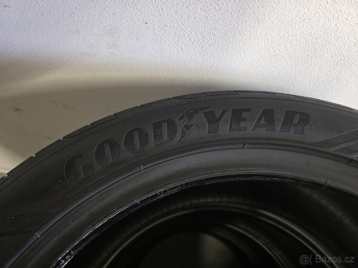 Goodyear Eagle F1 235/45/18 Letní - 3