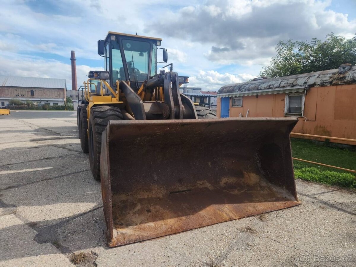 Nakladač XCMG 2008 - 3