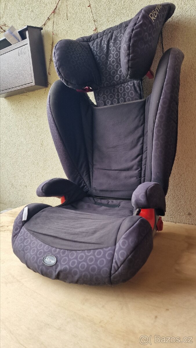 Britax Römer KIDFIX 2 - 3