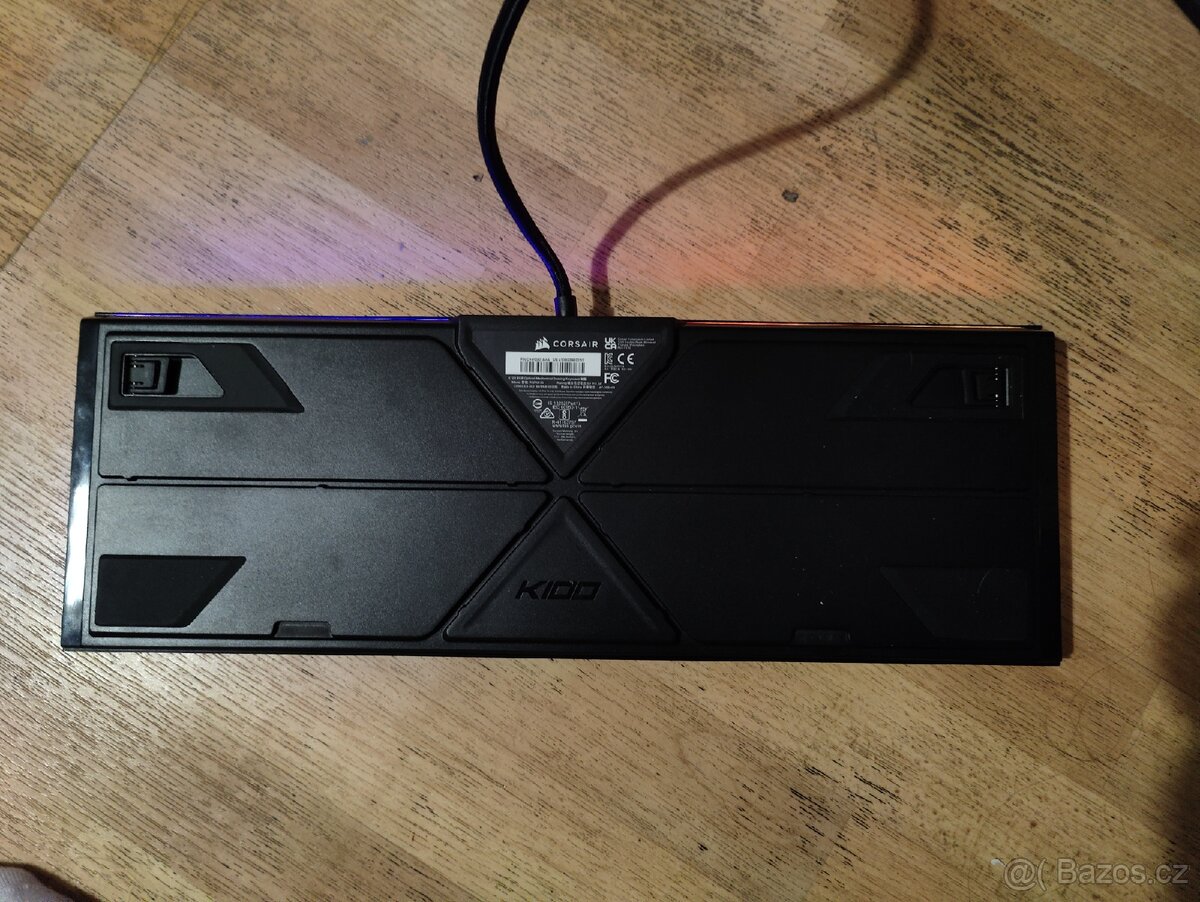 Nepoužitá klávesnice Corsair k100 rgb - 3