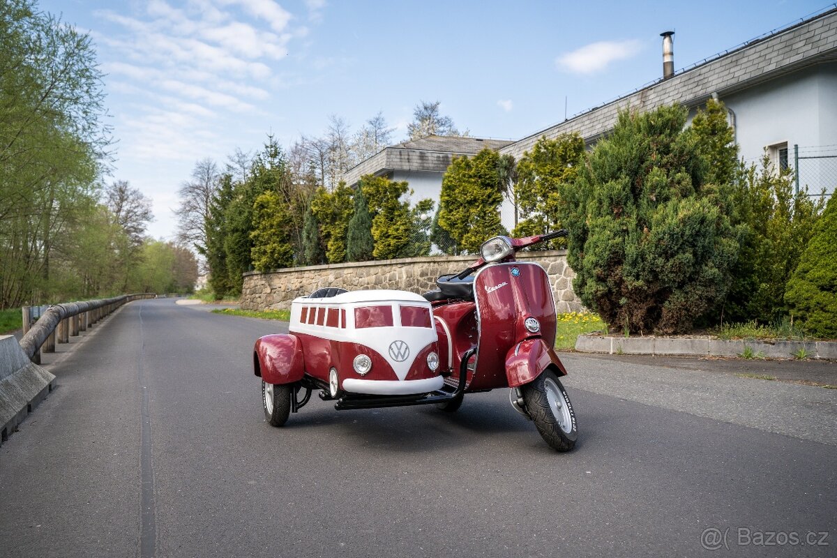 Veterán Piaggio Vespa Scooter VW sajdkára (1977) - 3