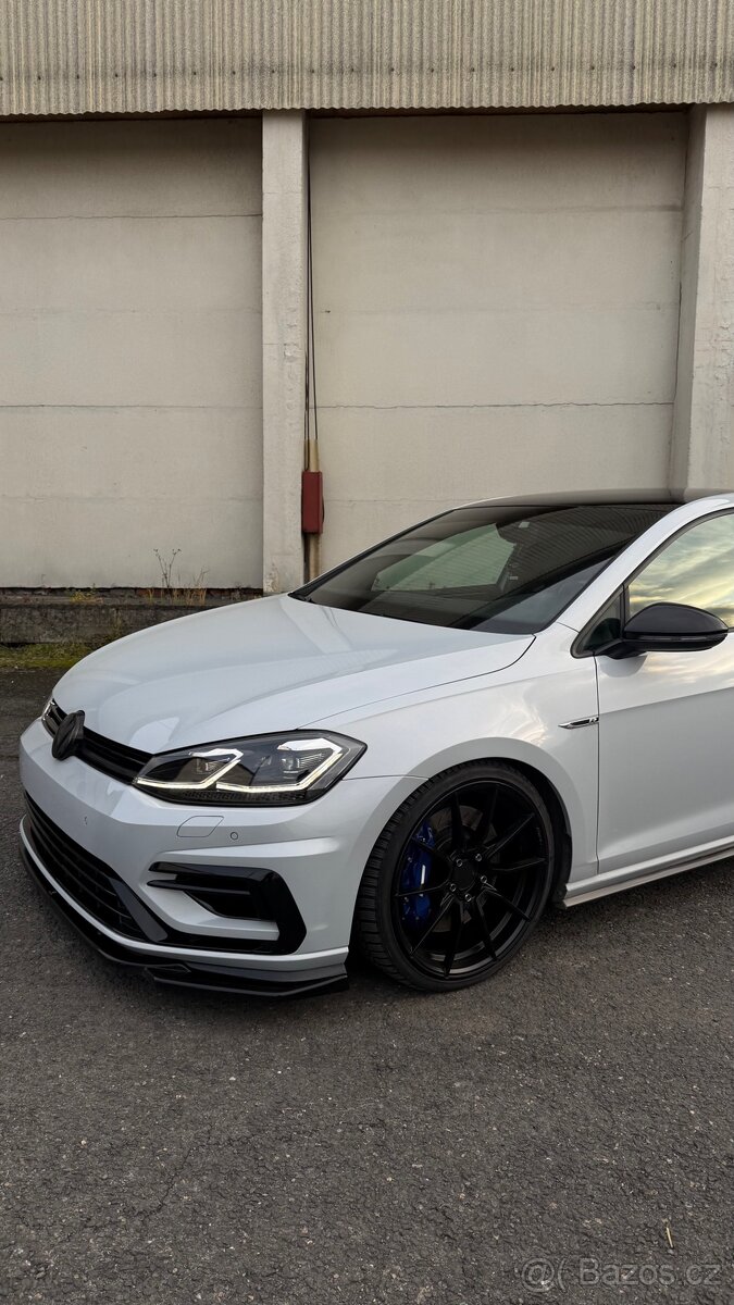 VOLKSWAGEN GOLF 7.5R - 3