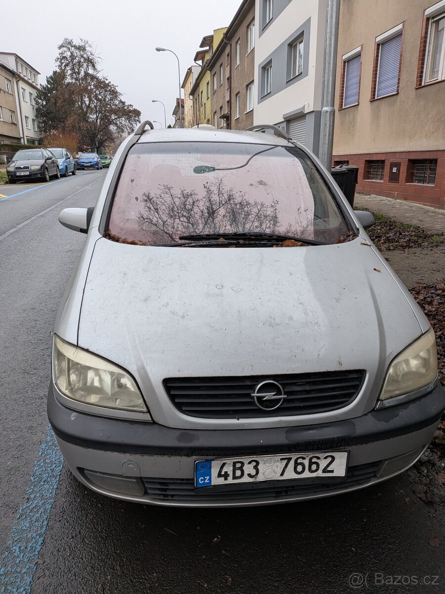 Opel Zafira 1,8 - 3