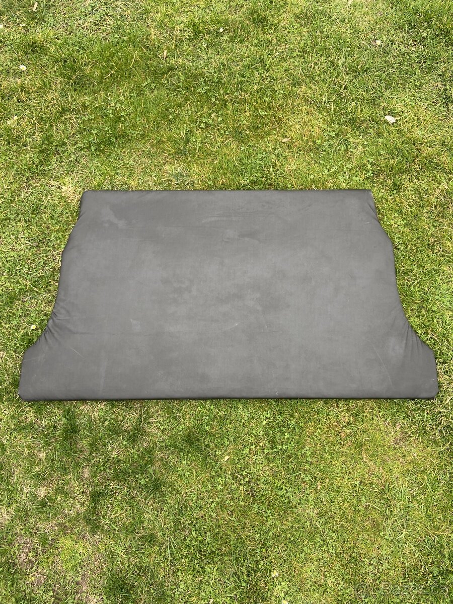 Zadní výstuha podlahy kufru Ligier JS50L - 3