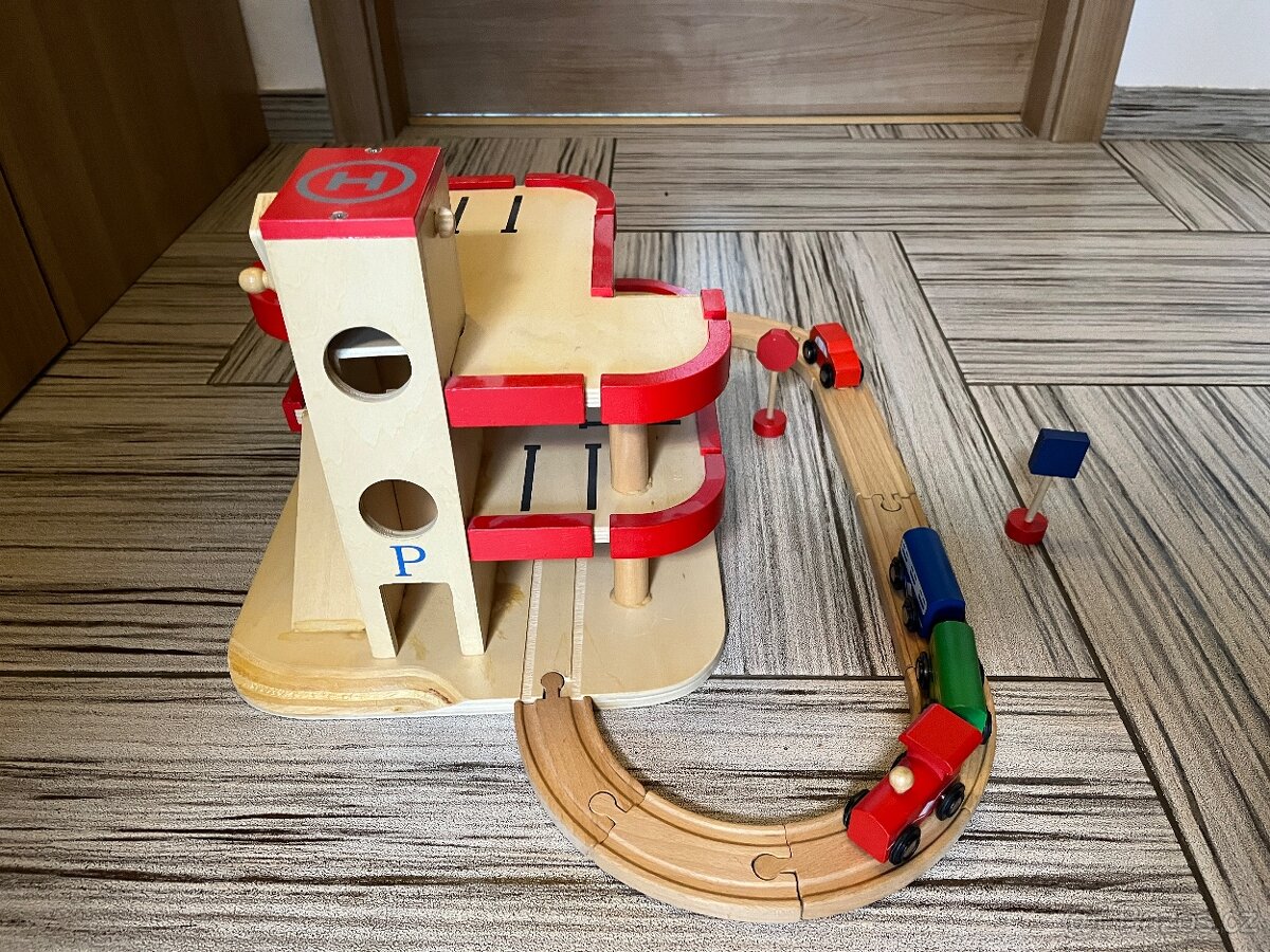 Prodám - dřevěnou garáž - 3