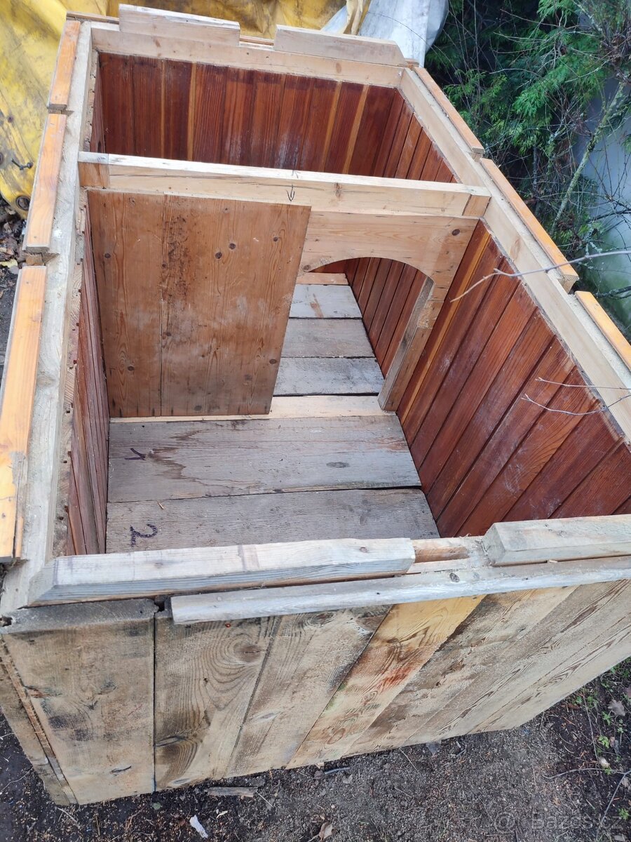 Velká zateplená psí bouda - 3