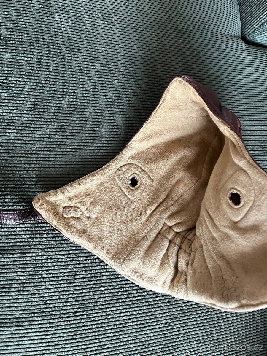 stara kukla, helma - 3