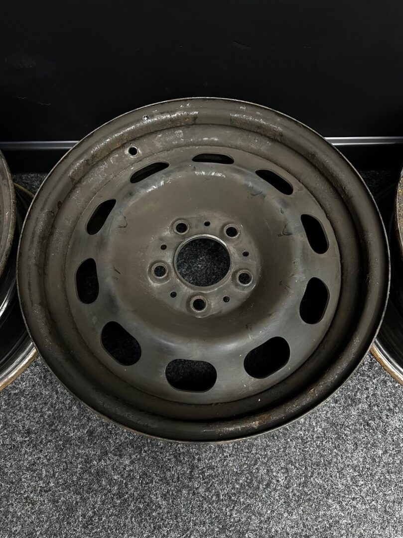 Plechové disky BMW 5x120 16” - 3