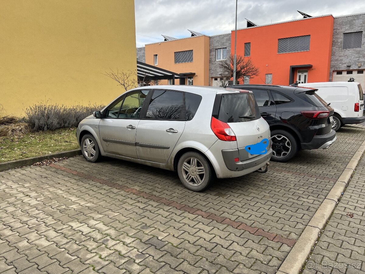 RENAULT MEGANE SCENIC 1,9 dci - 3