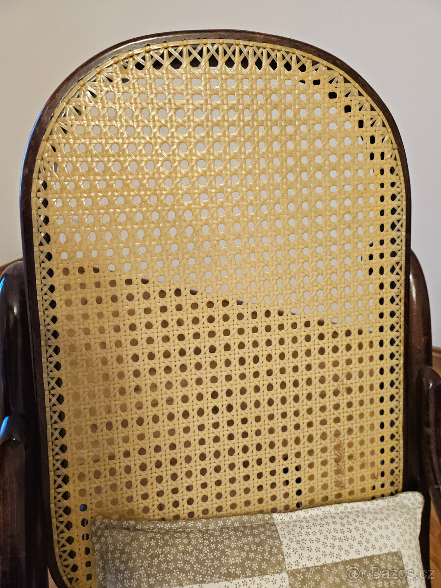 Dvě houpací křesla Thonet - 3