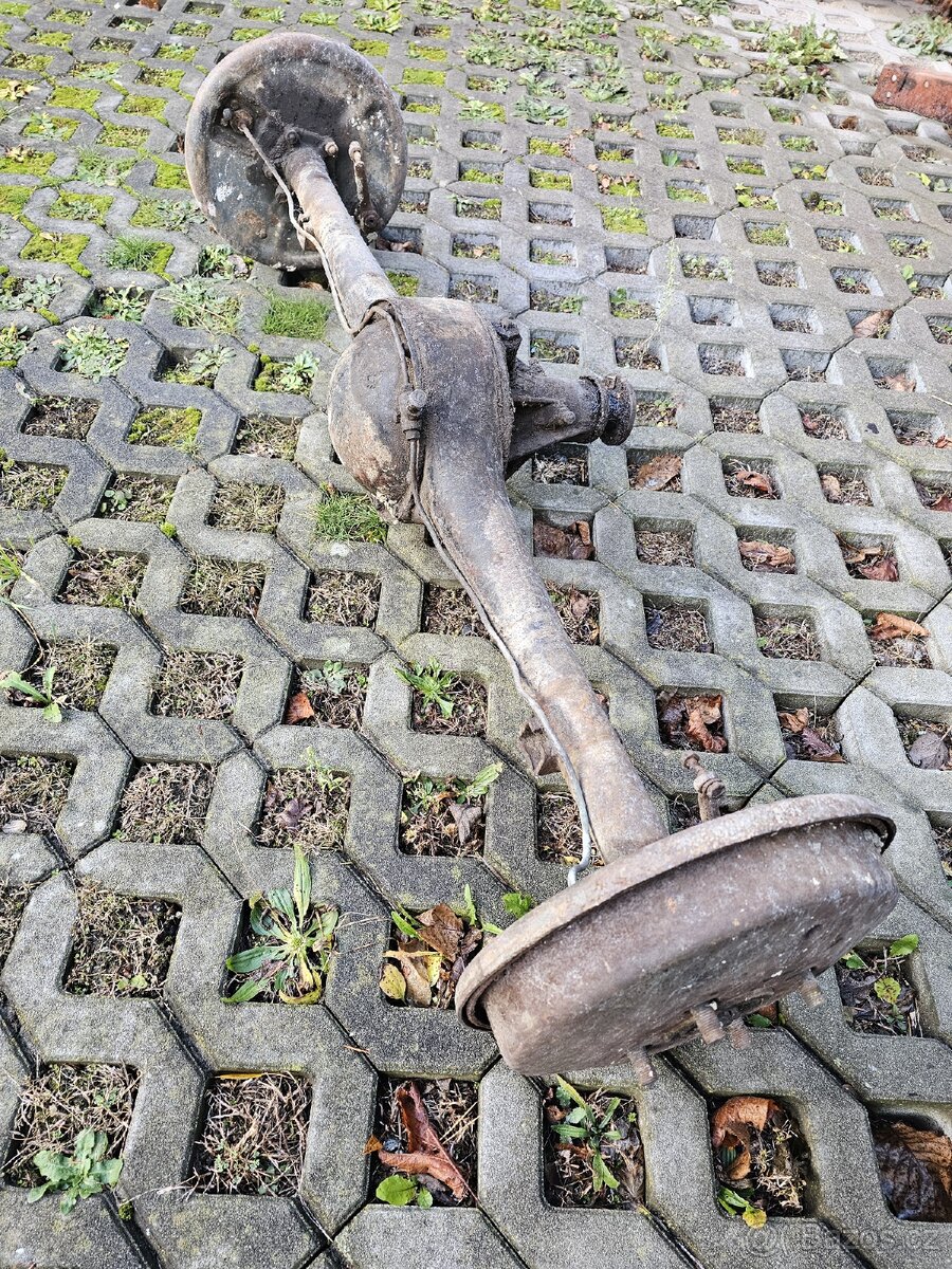 Praga Lady zadní náprava - 3