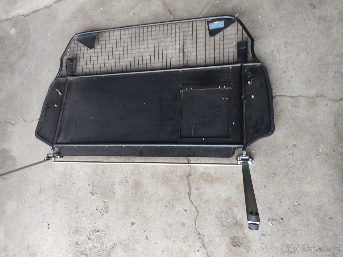 přepážka dělící mřížka do mpv suv kombik crossover offroad