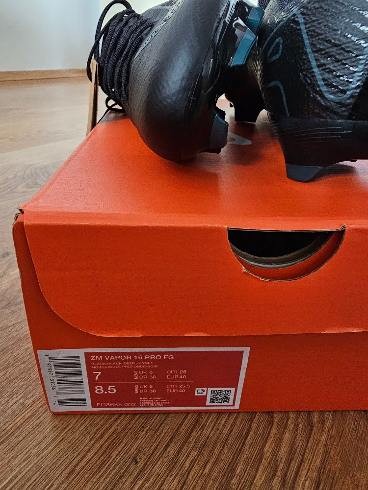 Nike Mercurial Zoom Vapor 16 Pro FG - 3