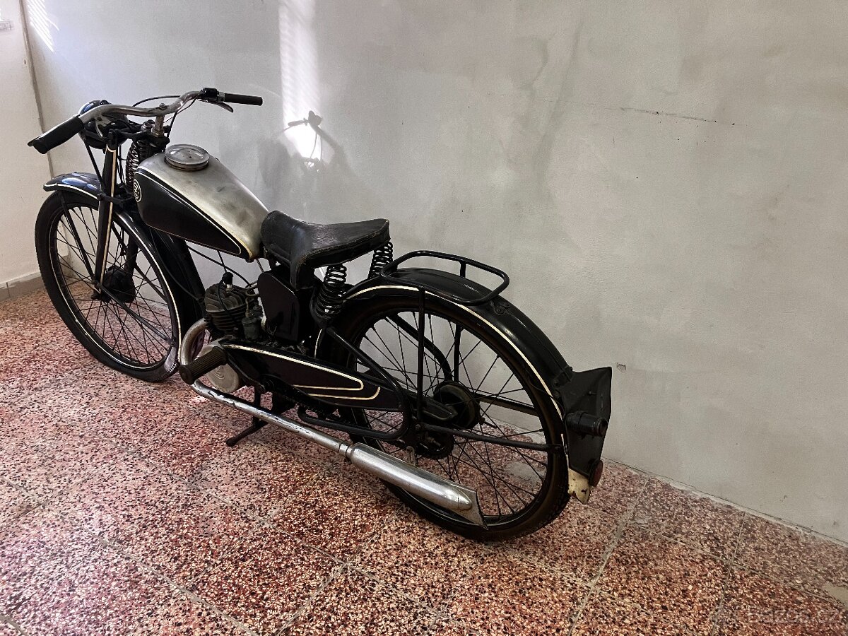 ČZ 98 předválečná , třírychlostní - 3