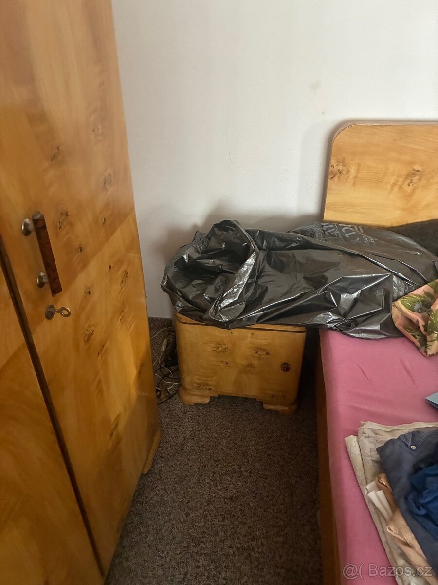 Dobová ložnice - 3