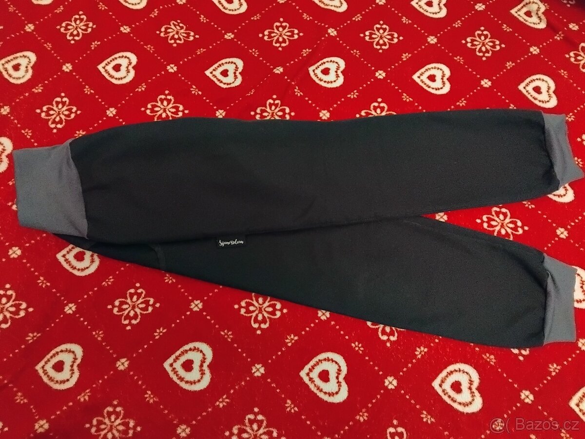 Softshellové kalhoty šijeme srdcem - 3