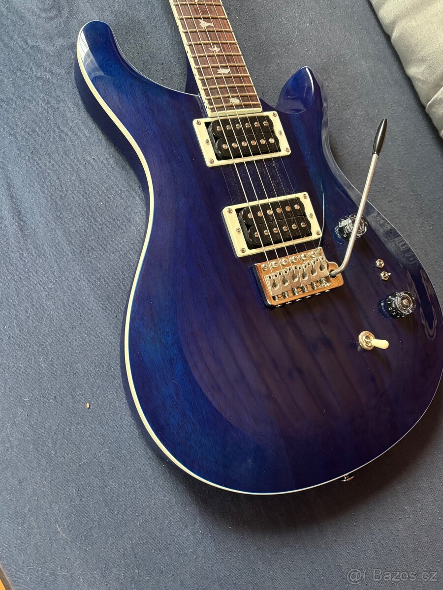 PRS SE Custom 24-08 – Translucent Blue - 3