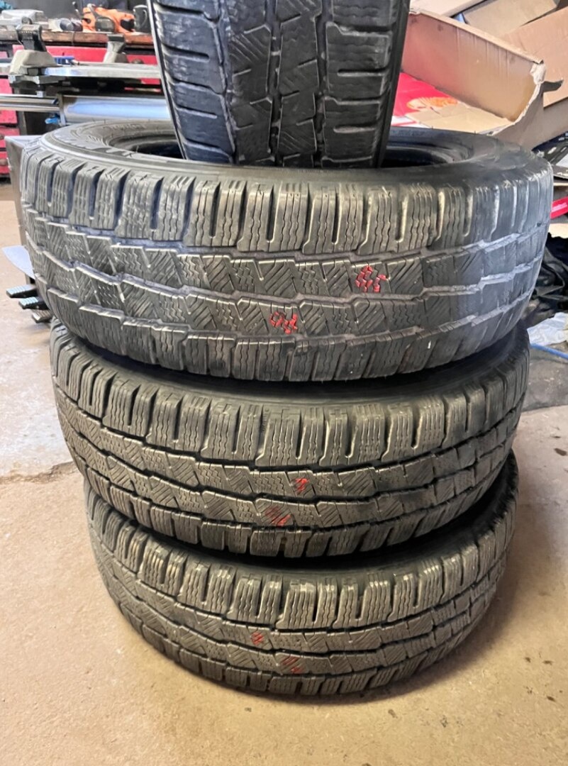 215/60 R17C zimní pneu Michelin - TOP - 3