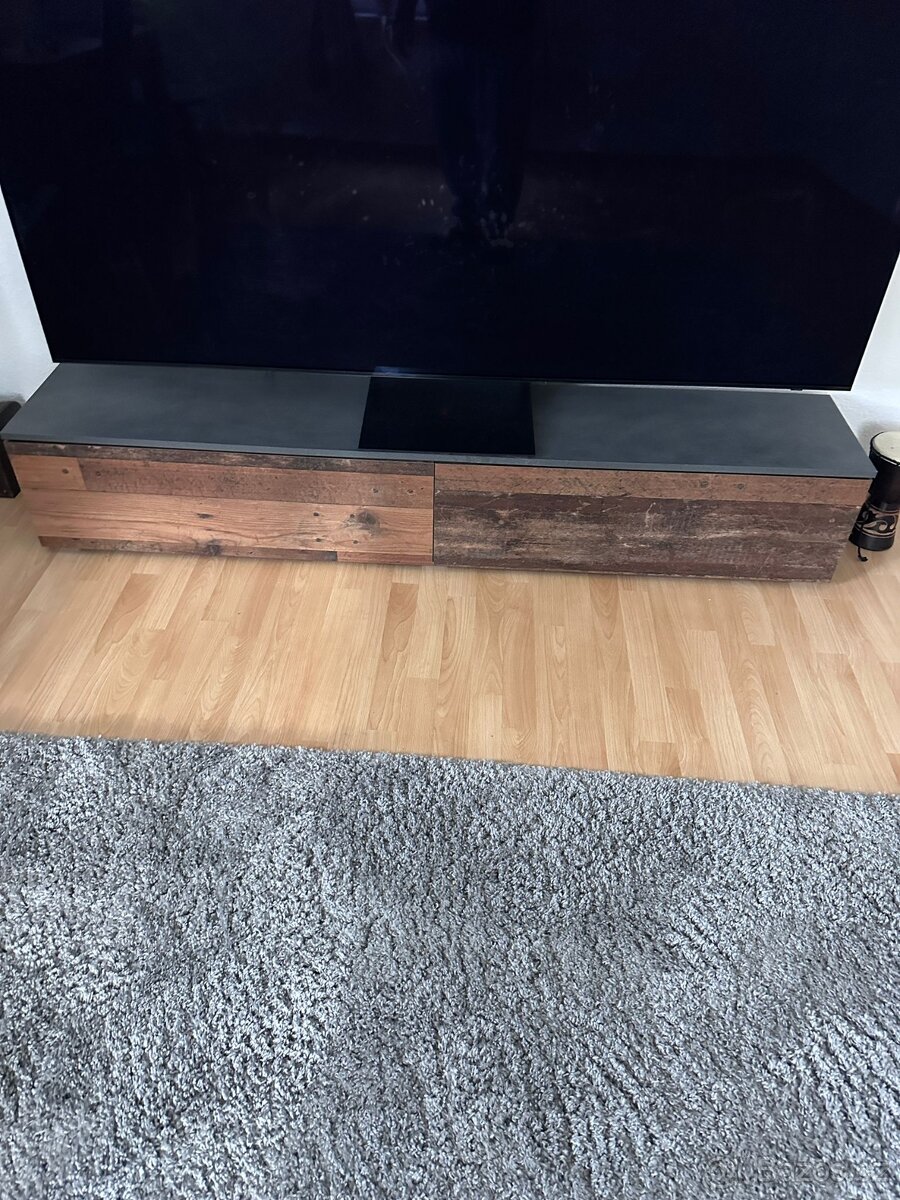 Celý set nábytku - 3