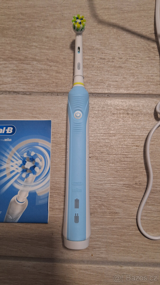 Elektrický zubní kartáček Braun - 3