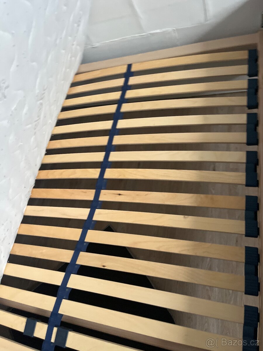 Manželská postel - 3