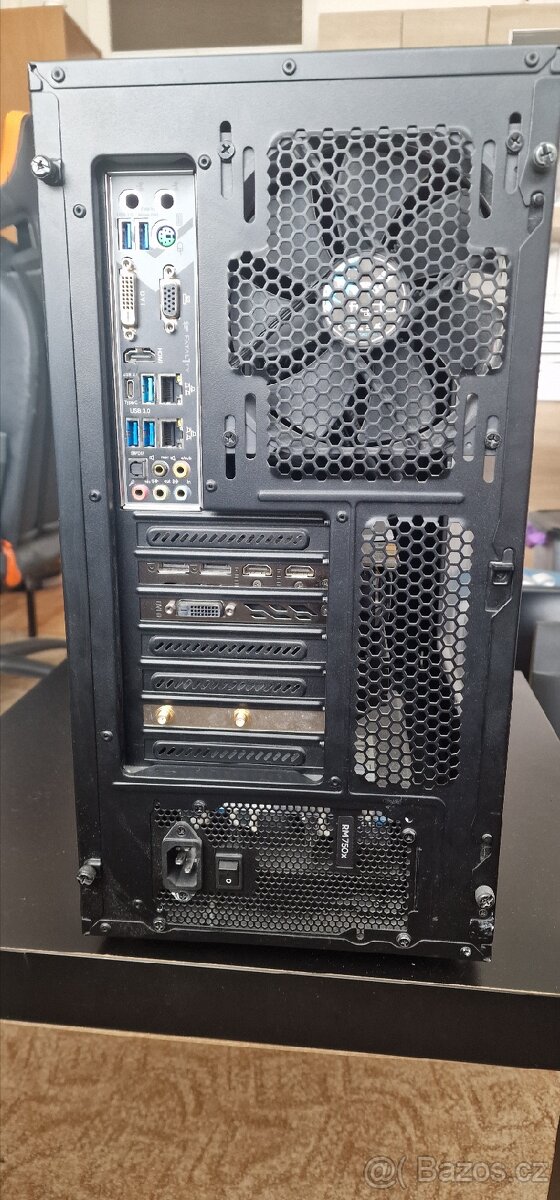 Starší herní PC - 3