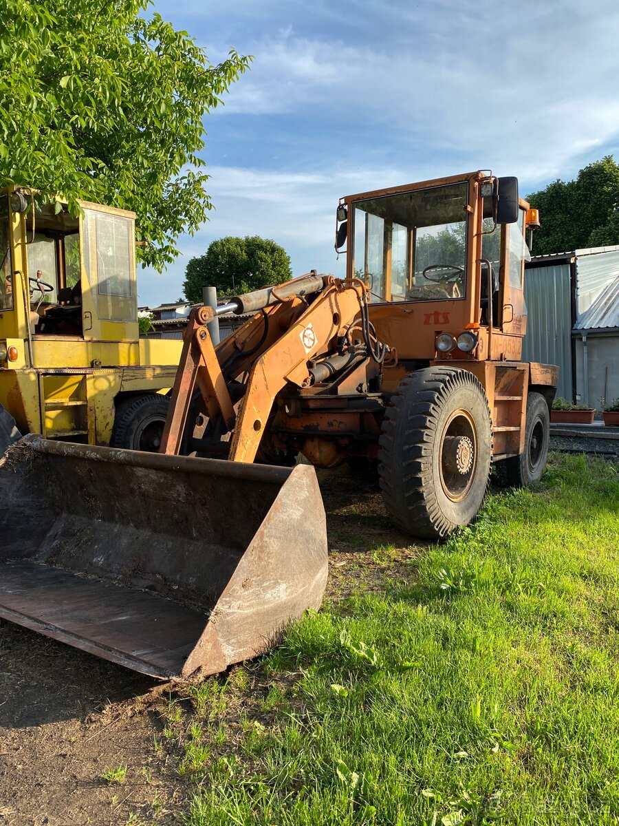 Prodám Hon un 53, 4x4 a 4x2 - 3