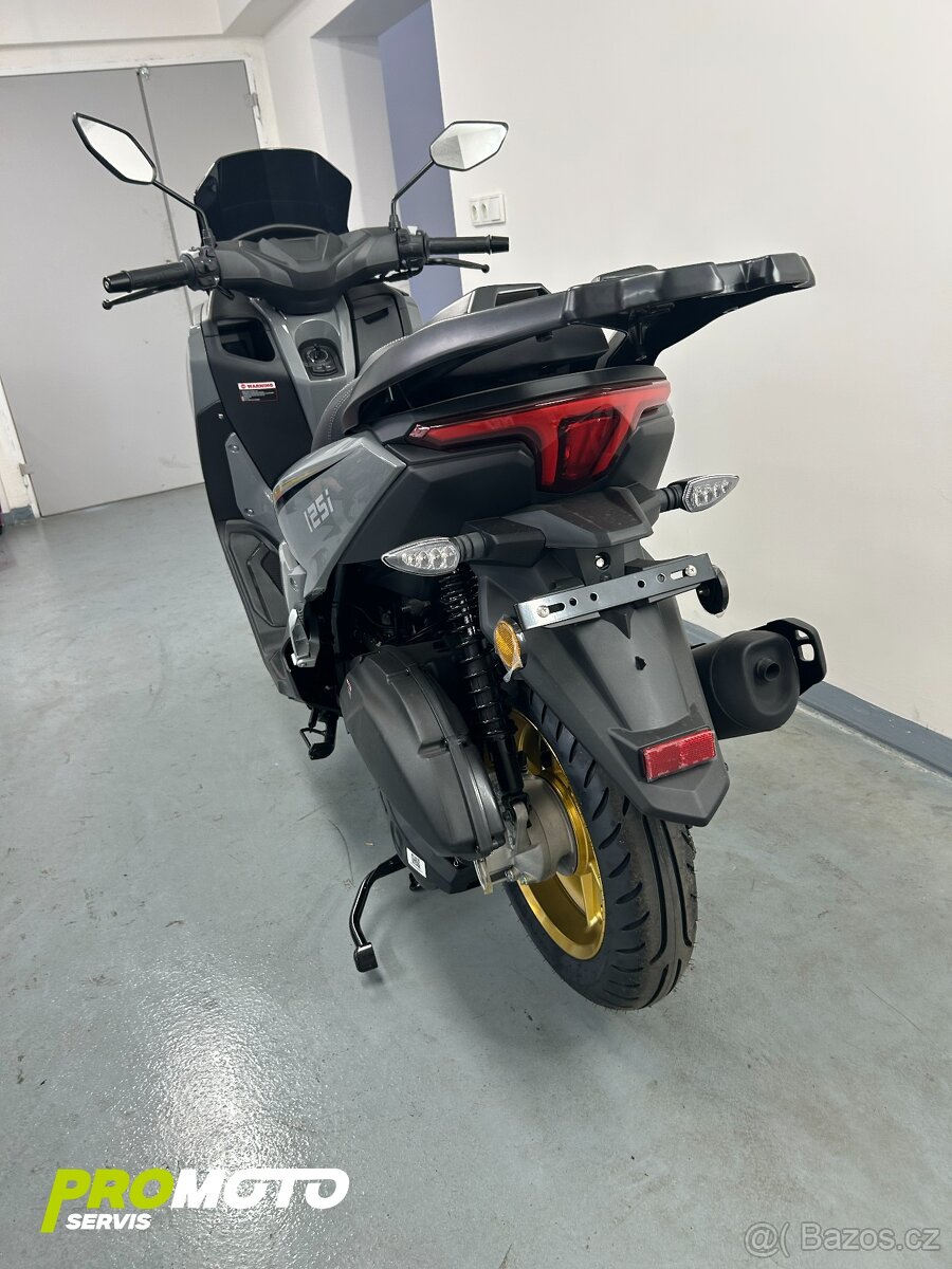Yuki 125i y max - 3