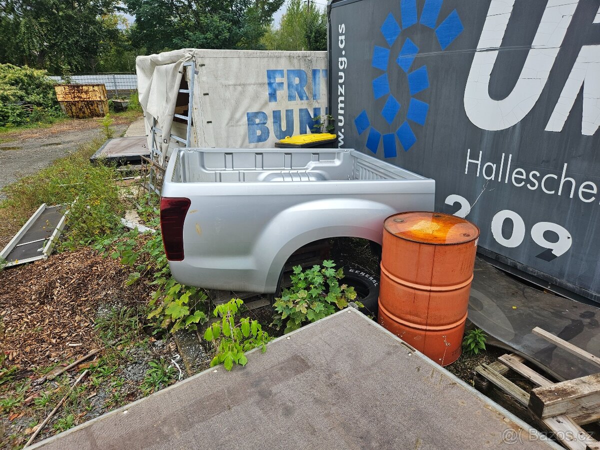 Isuzu D-MAX