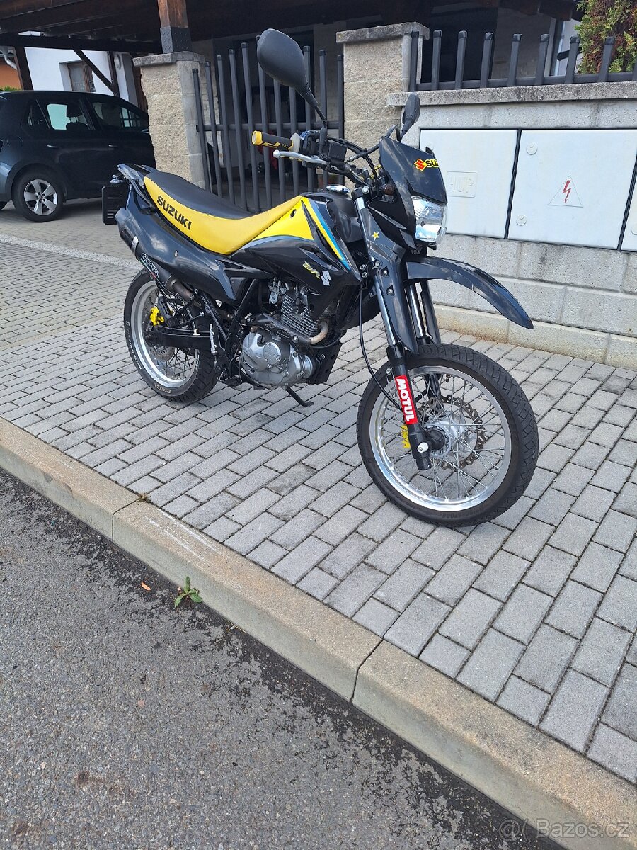 Suzuki dr 125 sm
