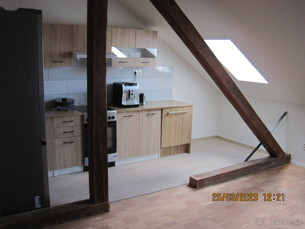 Pronajmu zařízený byt v Písku po rekonstrukci - 3