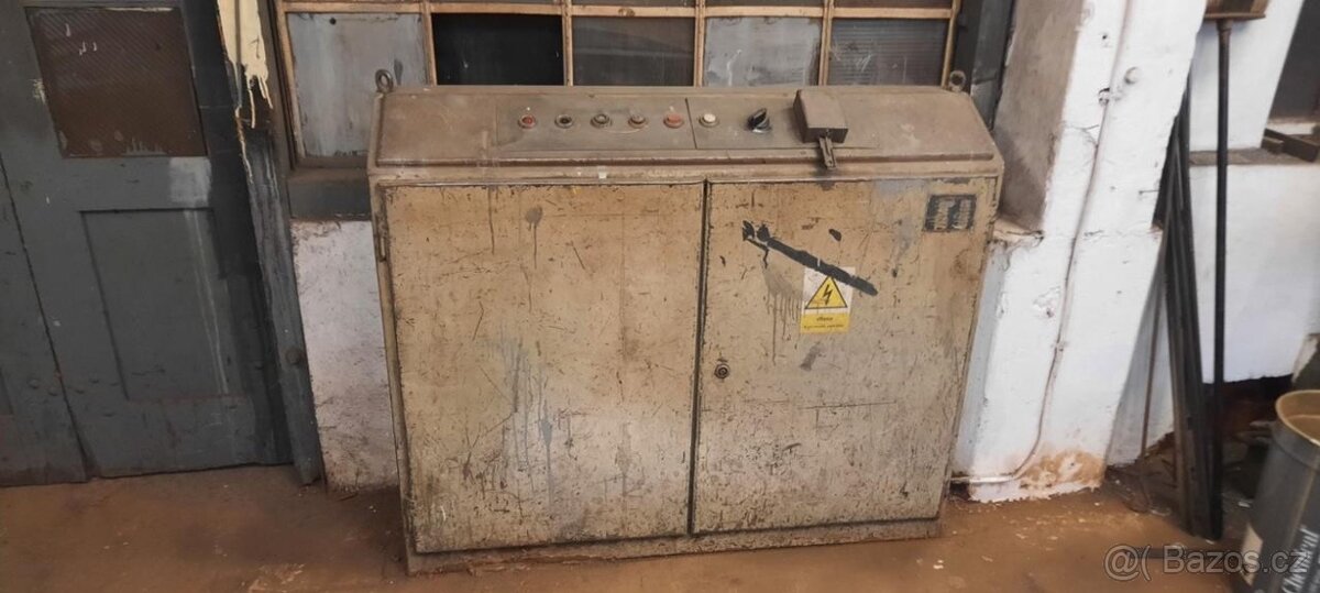 Tabulové nůžky PIESOK NTE 2500/4 - 3