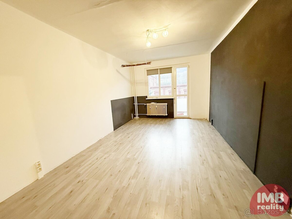 Prodej bytu 3+1 s lodžií v Kraslicích - 3