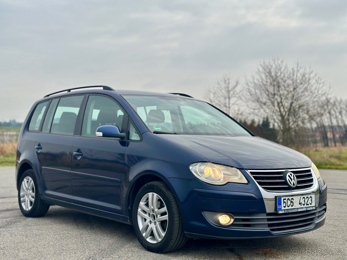 VW TOURAN 1.9 TDI 77kW 7 Míst COMFORTLINE - 3
