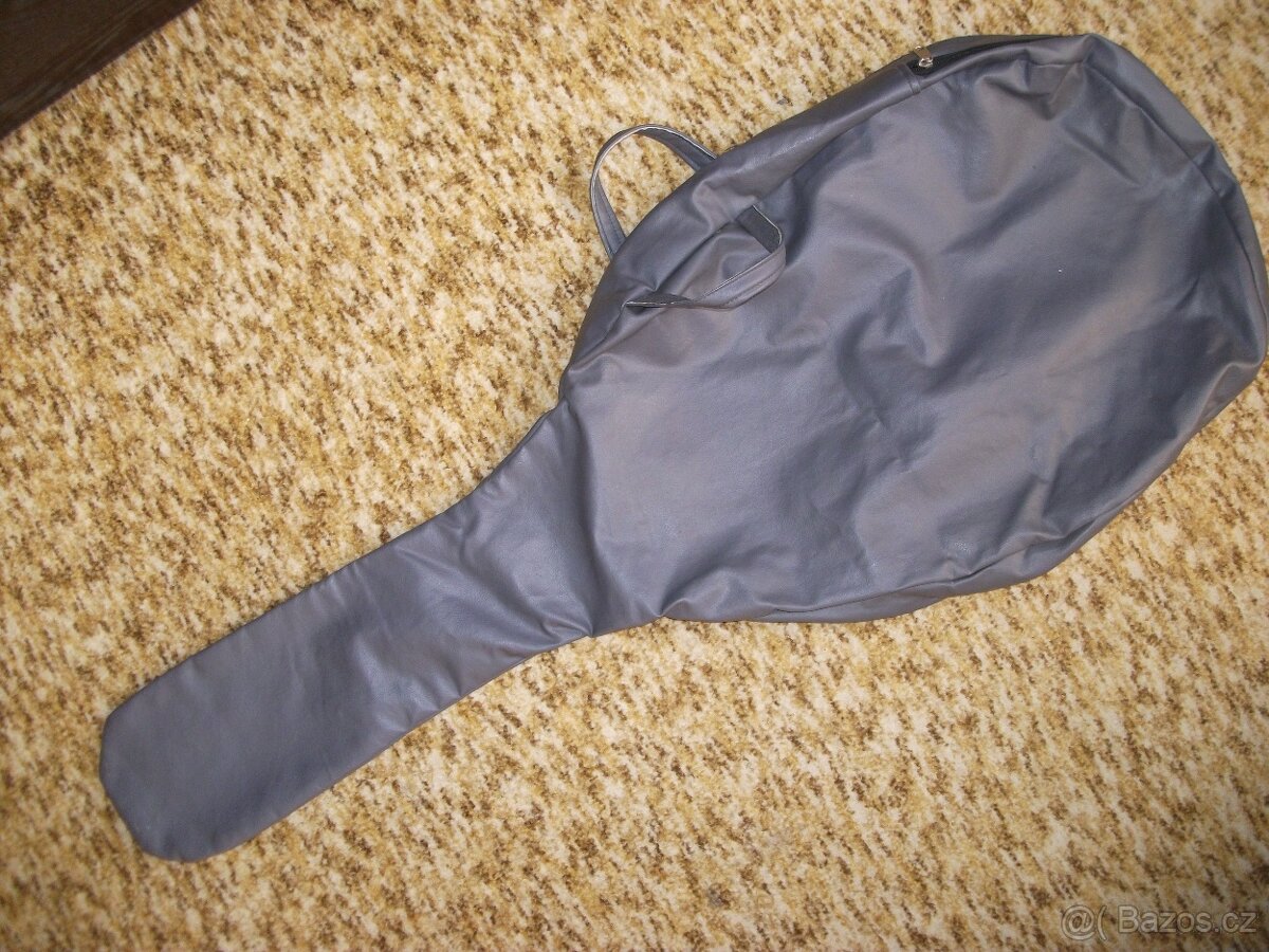 mlýnek na maso, obal na kytaru, tašky.. atd. - 3