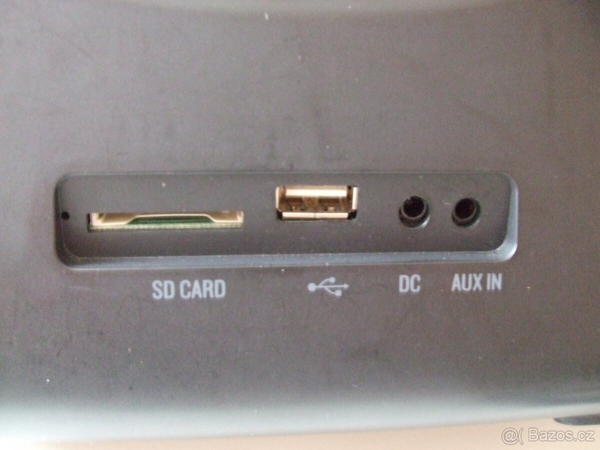 ORAVA BLUETOOTH REPRODUKTOR S RADIOBUDÍKEM - 3