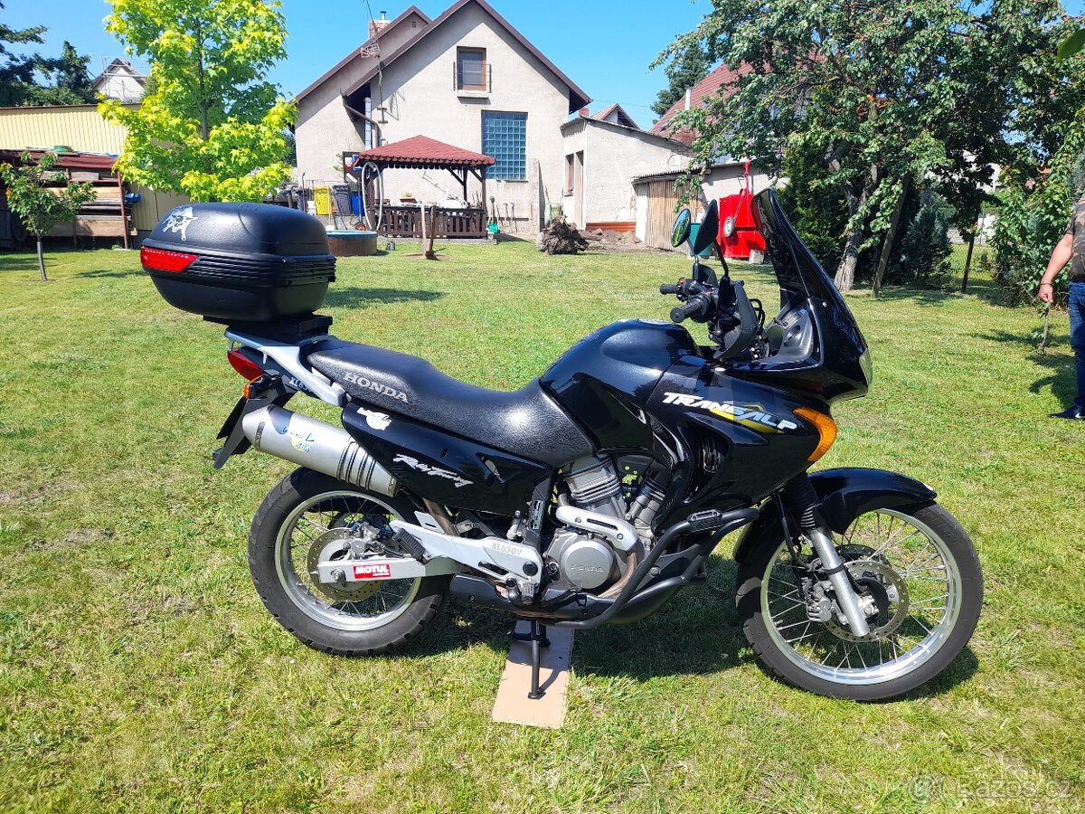 Honda Transalp XL650V