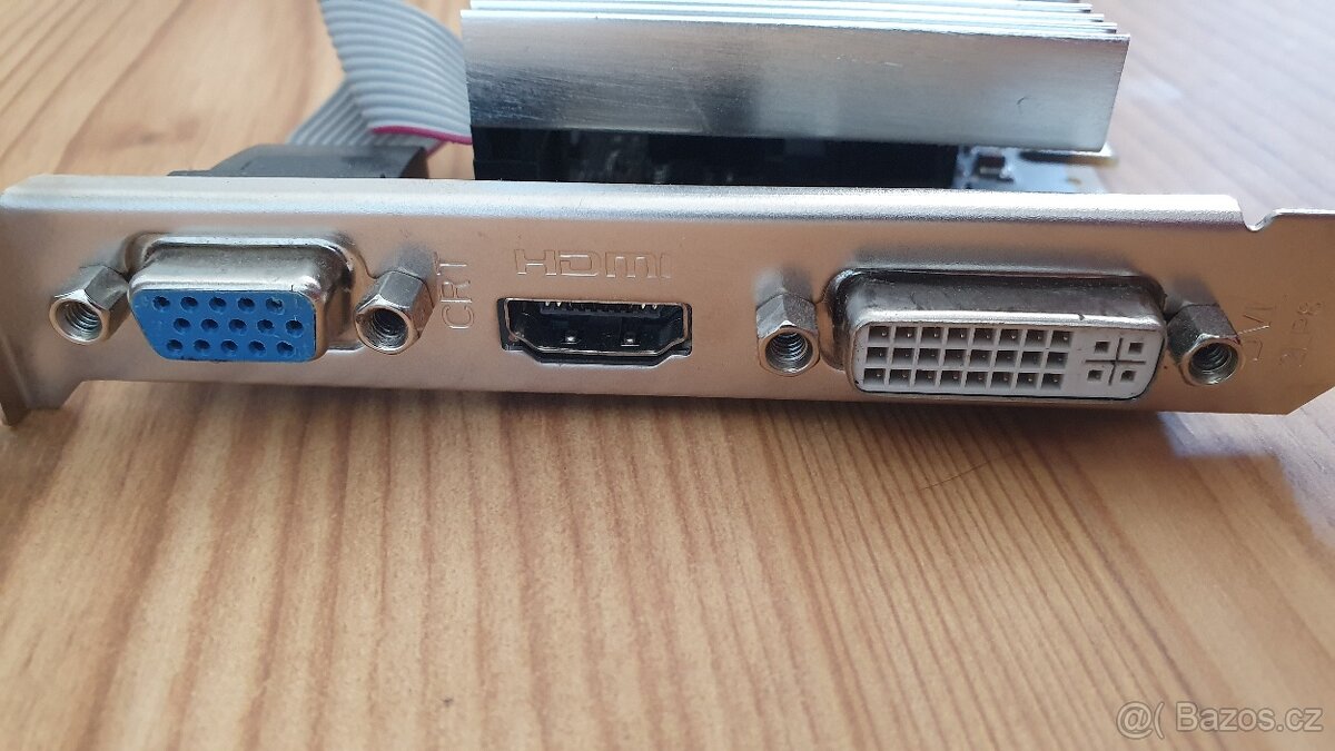 MSI NVIDIA GeForce GT 210 1GB - 3