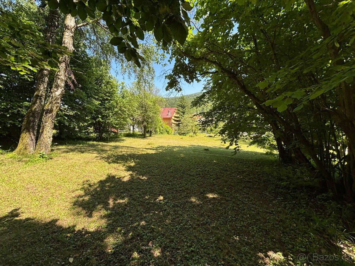 Prodej stavebního pozemku 1381 m² Strání - Květná - 3