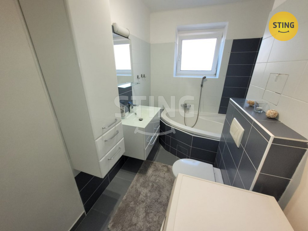 Pronájem bytu 2+1, Asejevova, Ostrava / Zábřeh, 133936 - 3