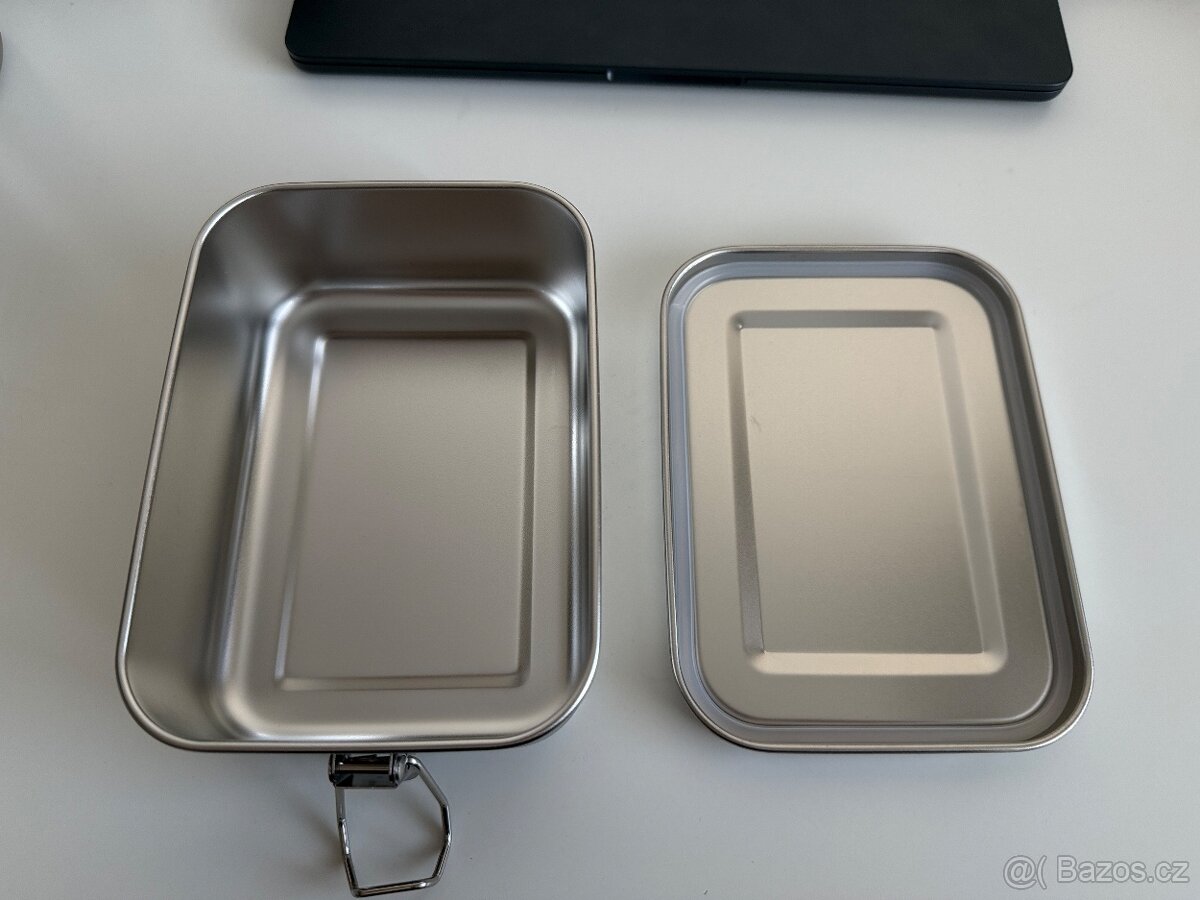 Minimalistická krabička na jídlo z nerezové oceli 850 ml - 3
