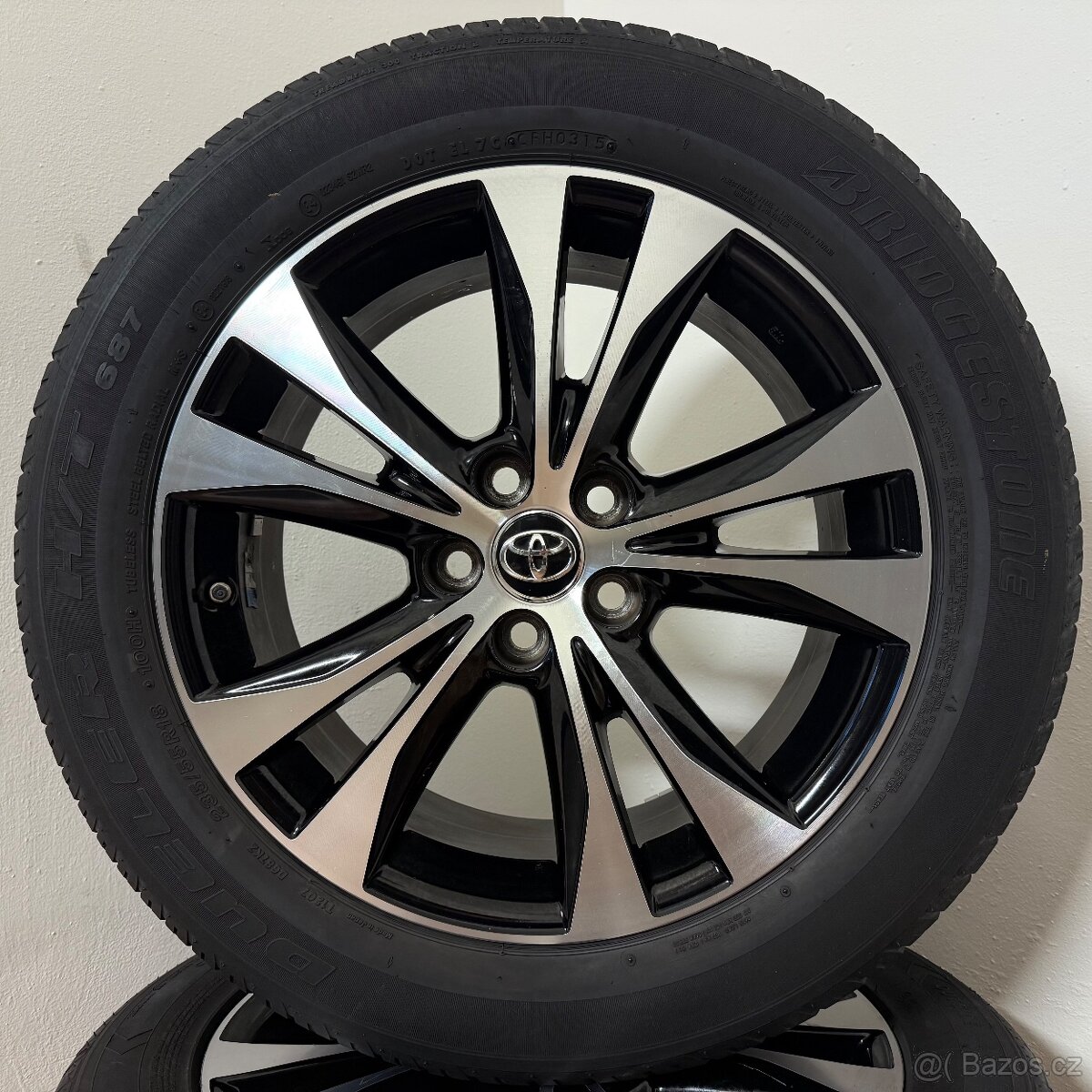 TOYOTA RAV4 5x114,3 R18 ET45+LETNÍ 235/55R18 5mm - 3